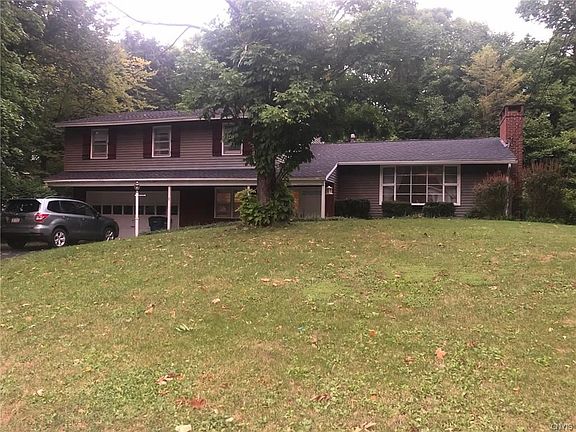 2nd image of 137 Hillside Way