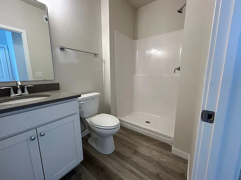 460 Kansas Ave #1 — Photo 12