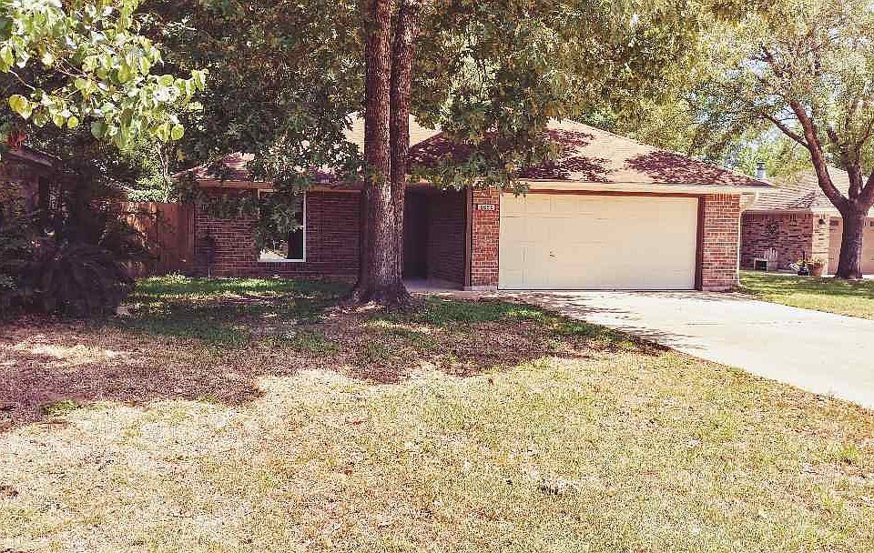 1st image of 6650 Forest Trail Cir