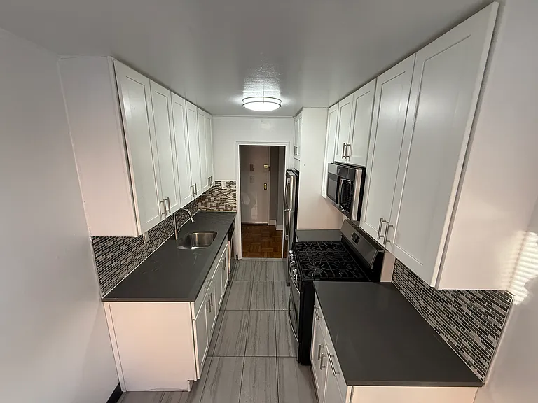 192-45B 71st Cir #1C — Photo 3