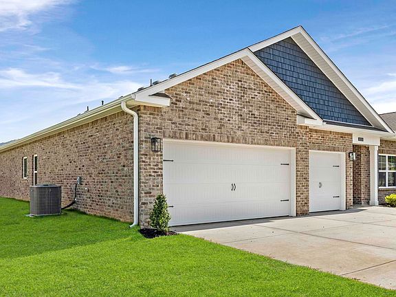 3rd image of 8514 Sophia Nicolle Ct SE