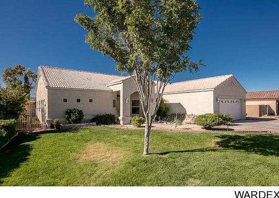 3rd image of 3425 Sunbeam Dr