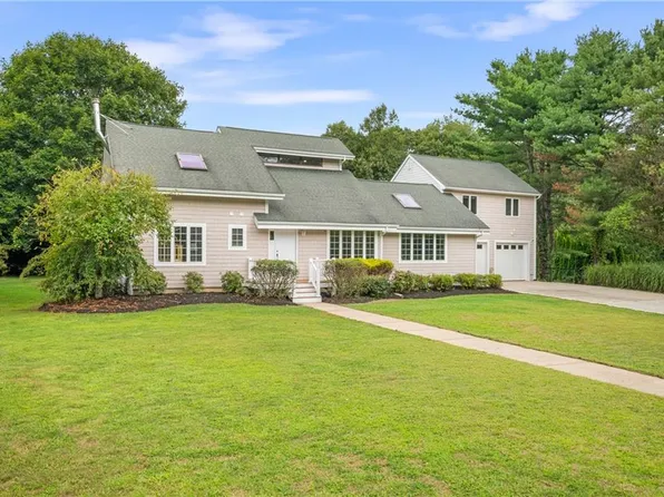 10 Nob Ct, Westerly, RI 02891