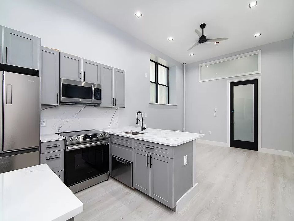 1st image of 195 Stanton St #4S