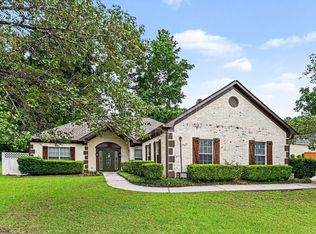 3784 River Lake Shr, Ellenwood, GA 30294