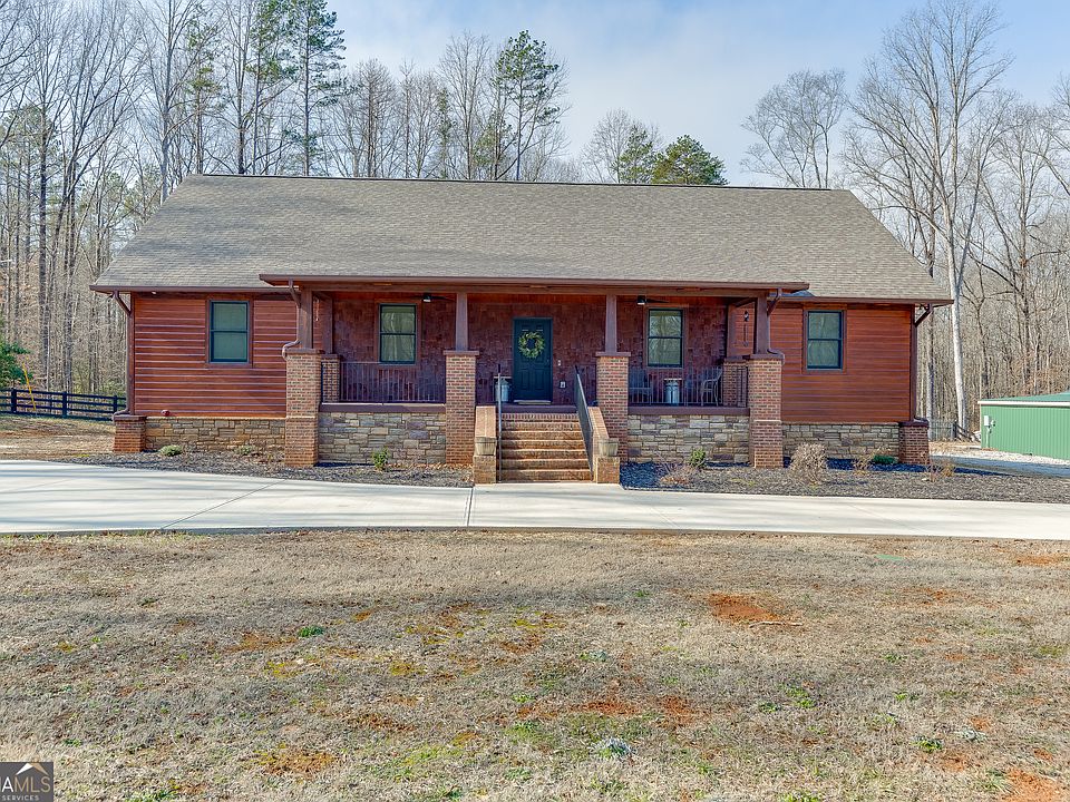 1st image of 384 Beaver Creek Dr