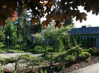 320 S Hayes St, Moscow, ID 83843