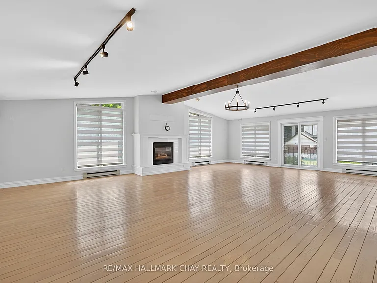 80 Beaumonde Heights Dr #UPPER — Photo 19