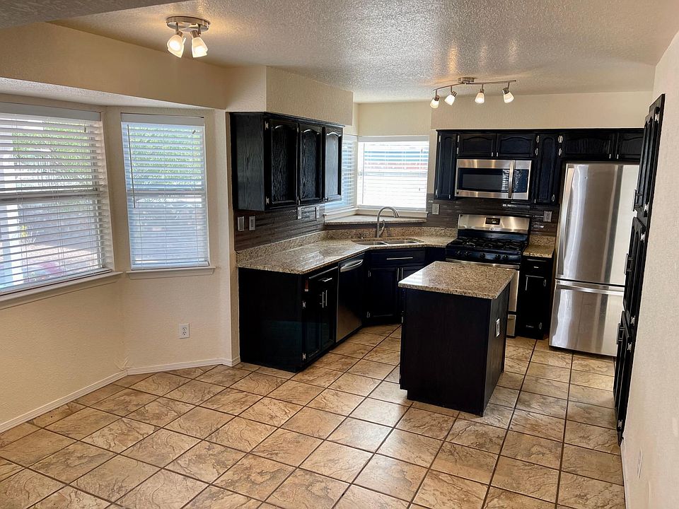 1st image of 7544 Luz De Lumbre Ave
