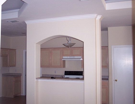 4th image of 1708 Edmund Blvd