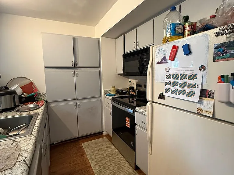812 Cascade Ct — Photo 4