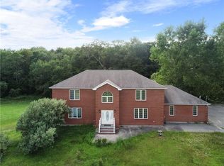 39 Boswell Trl, Foster, RI 02825