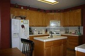 3rd image of 6105 Bay Club Ct