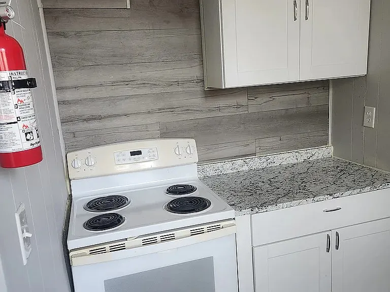 2 bed, $1,175 — Photo 4
