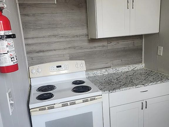 4th image of 1103 Mifflin St