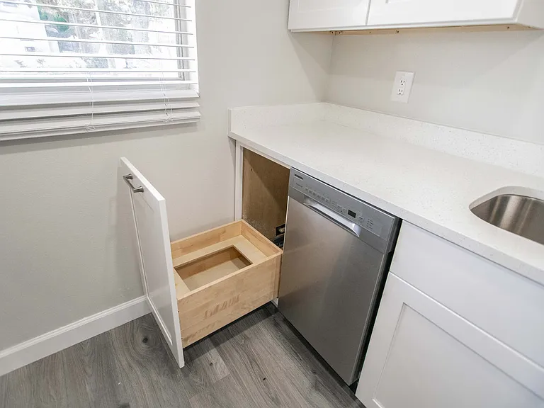 124 N Jefferson Ave — Photo 12