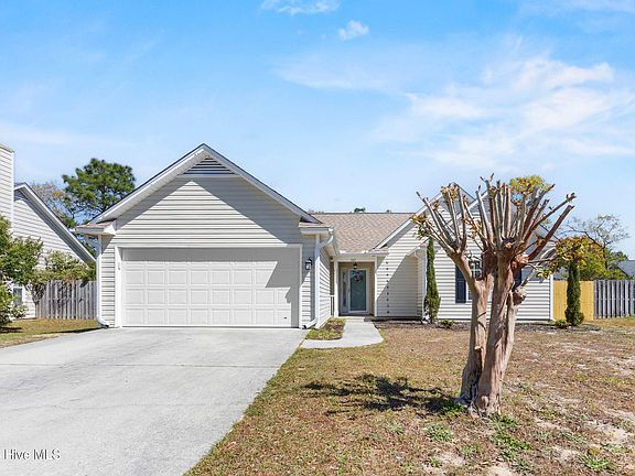 3rd image of 707 Bancroft Drive