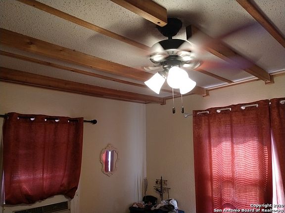 4th image of 504 Elmhurst Ave
