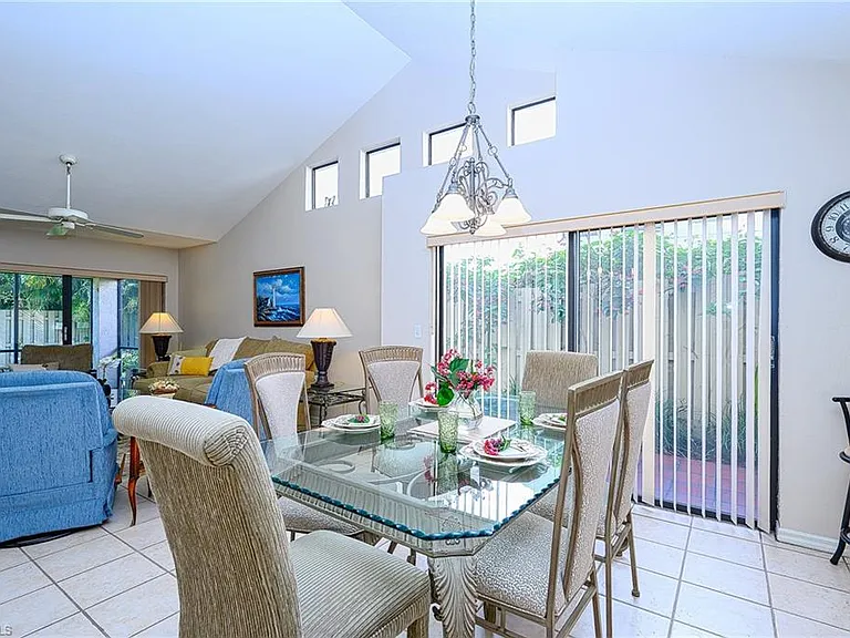 855 Reef Point Cir — Photo 10