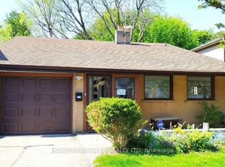 206 Northwood Dr #C14, Toronto, ON M2M 2K4