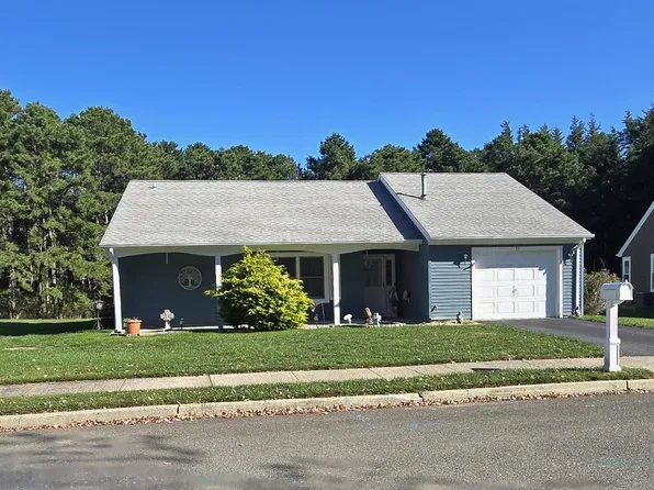21 Sheffield Drive, Forked River, NJ 08731