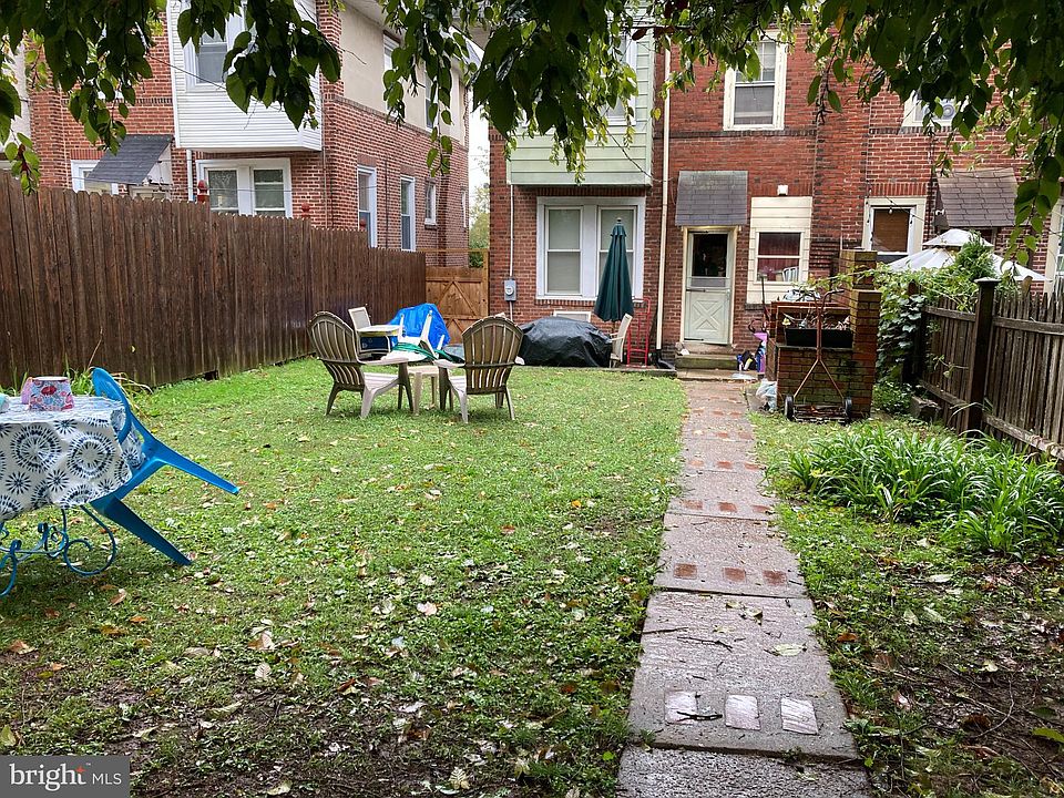 2nd image of 323 W Sterigere St