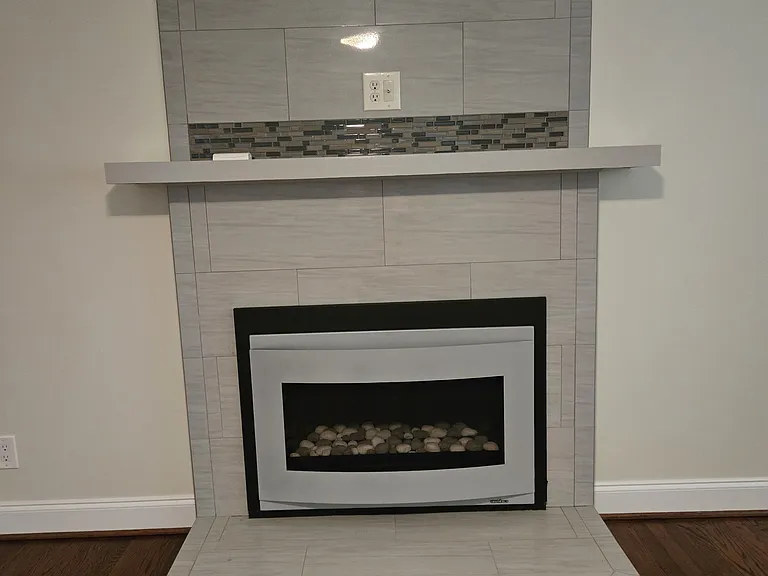 1221 Bradford Ln — Photo 16