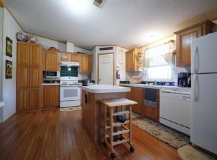 760 E Mockingbird St, Alba, TX 75410