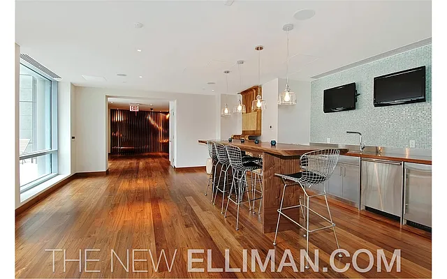 Rented by Douglas Elliman | media 34