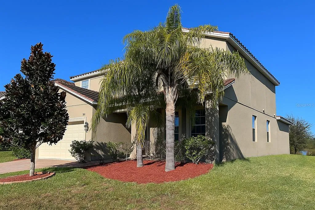 5 bed, 3.5 bath, 3384 sqft, $2,950 — Photo 3