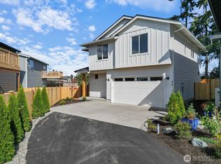 429 Legion Dr, Everett, WA 98201