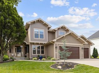 24299 W 109th Ter, Olathe, KS 66061