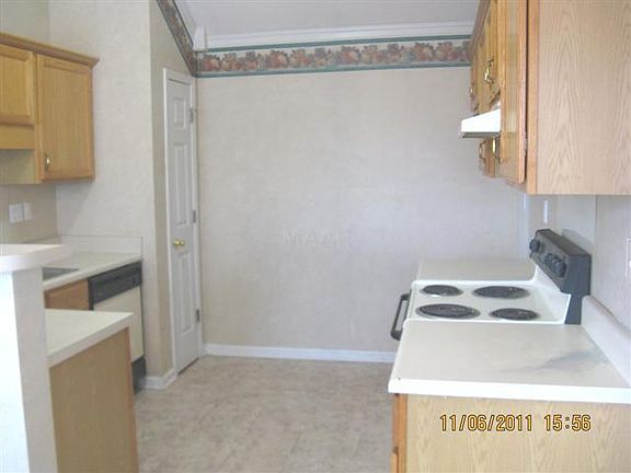 5th image of 8647 Pantherburn Cir N