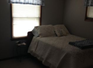 514 Center St, Iowa City, IA 52245