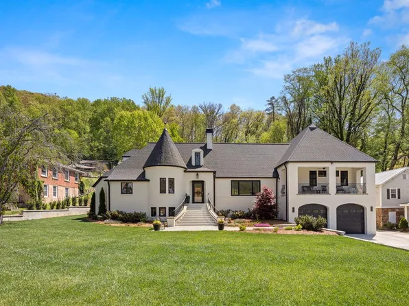 117 Jackson St, Sylva, NC 28779