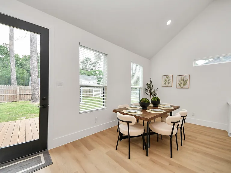 23851 Creekwood Dr — Photo 22