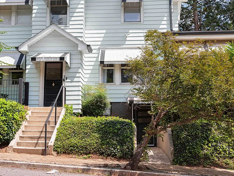 450 N Highland Ave NE #3 — Photo 21