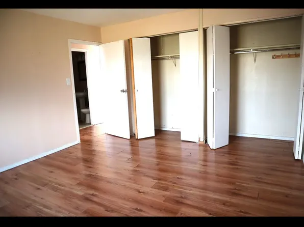 4300 W Ford City Dr APT 210, Chicago, IL 60652