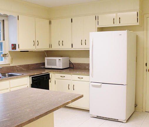 3rd image of 18 Settlers Ln