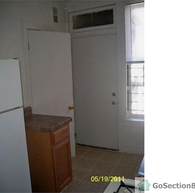 1st image of 7107 S King Dr