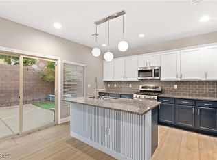 10589 Cliff Lake St, Las Vegas, NV 89179