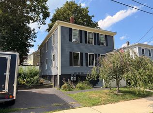 17 Davis St, Plymouth, MA 02360