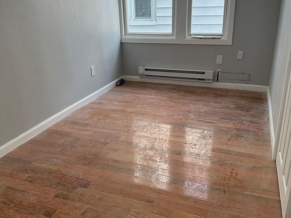 2nd image of 345 Swinton Ave #2