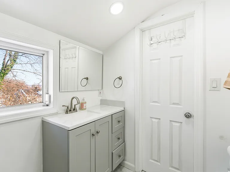 268 Marvin Ave — Photo 16