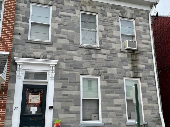 32 S 3rd St APT 2, Columbia, PA 17512