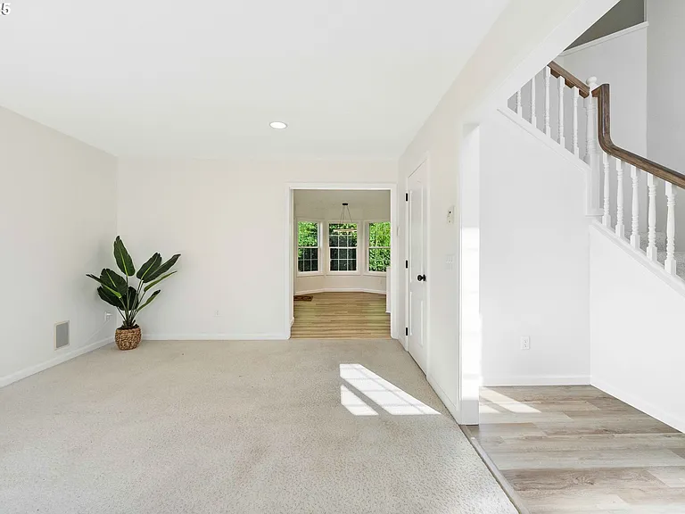 2279 Hamilton St — Photo 3