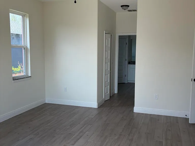 1850 E Jupiter Blvd SW #20 — Photo 5