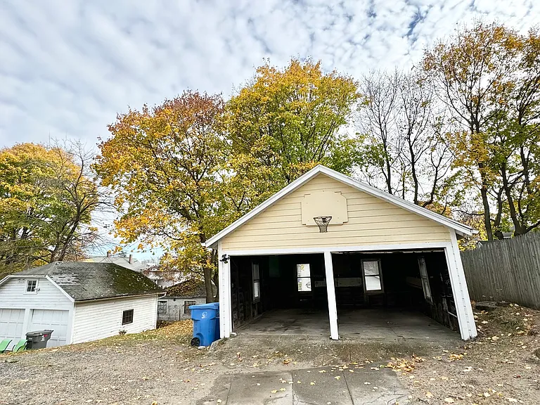 41 Putnam St #1 — Photo 3
