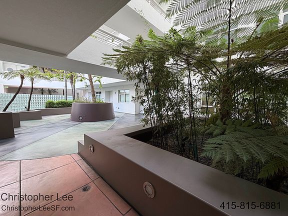 5th image of 403 Main St APT 209