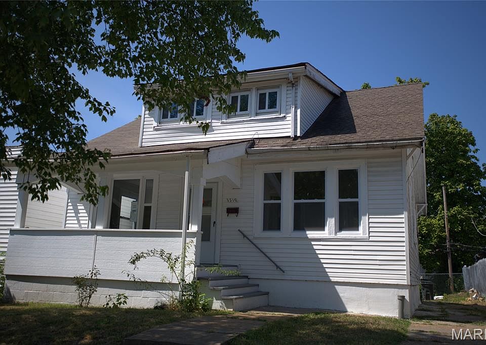 1st image of 1219 Gruner Pl